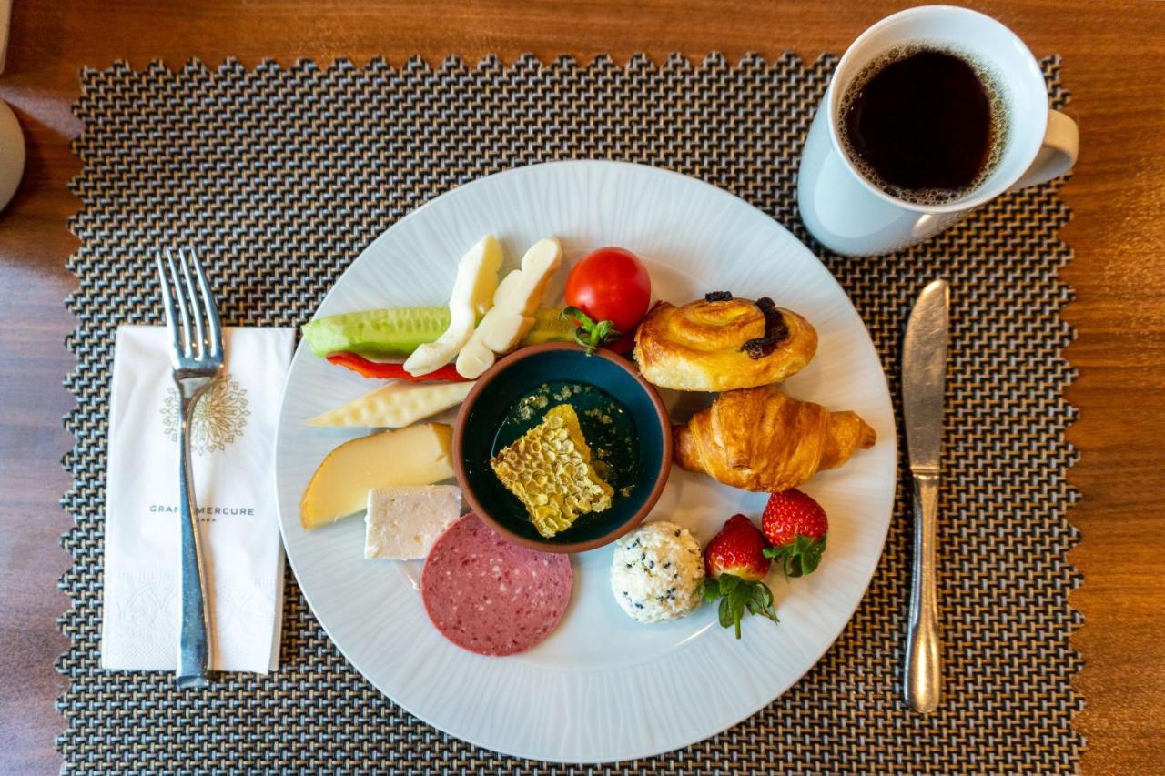 아나돌루 호텔 다운타운 앙카라 외부 사진 A traditional Turkish breakfast