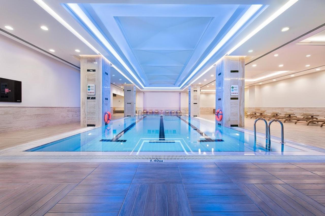 아나돌루 호텔 다운타운 앙카라 외부 사진 The swimming pool at the hotel